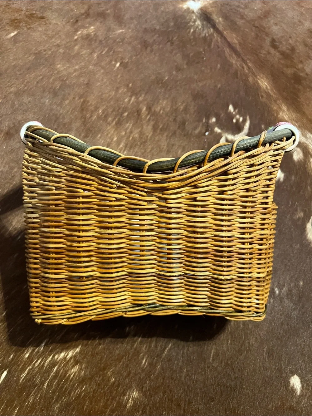 VTG Woven Wicker Ceramic Tile Oval Basket w/ 2 Flower Ceramic Handles